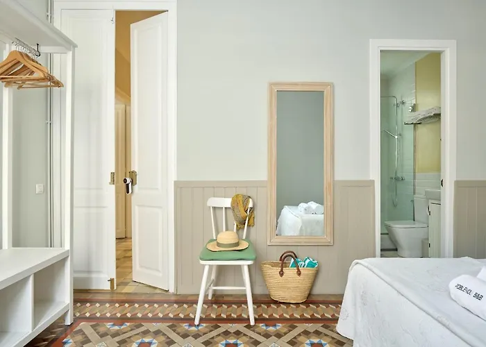 Bed & Breakfast Poblenou 4*