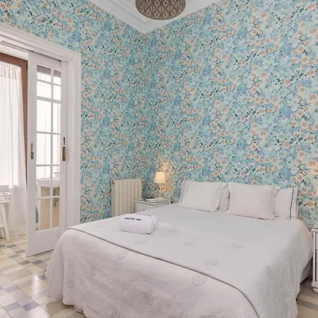 Bed & Breakfast Poblenou 4*