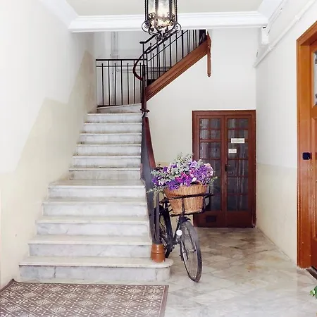 Poblenou Bed and Breakfast